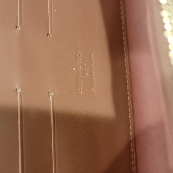 📍FINAL MARKDOWN📍 Authentic Louis Vuitton Rossmore shoulder bag - Picture 12 of 14